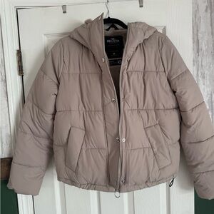 Hollister Beige Puffer Jacket